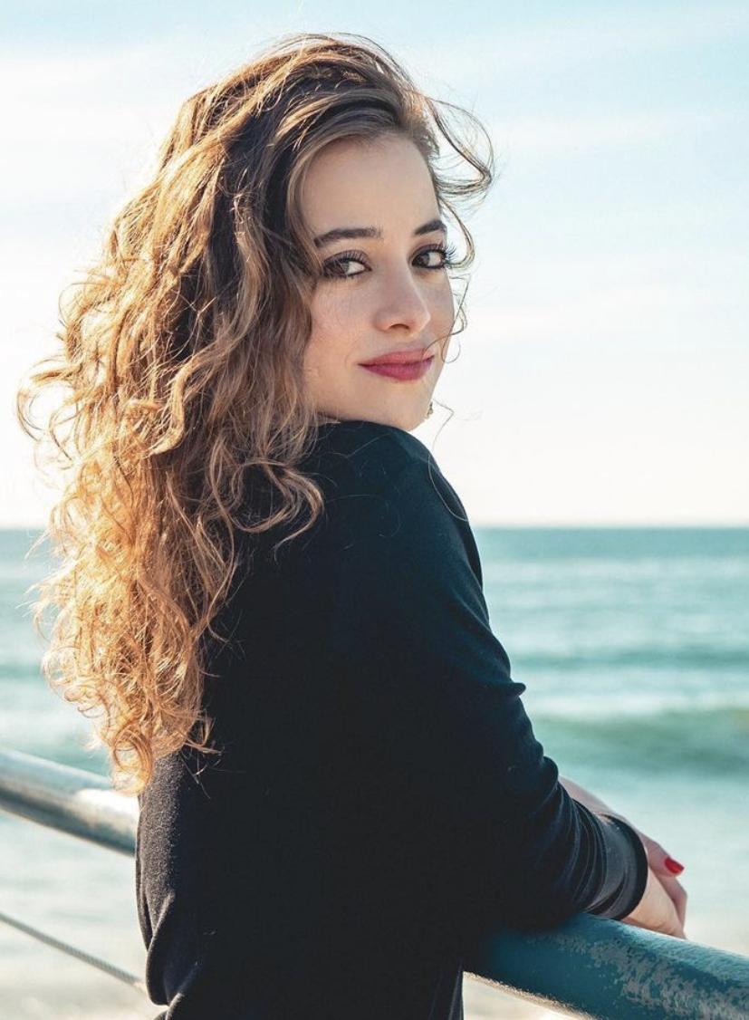 actor Jenna Malatskey large photo