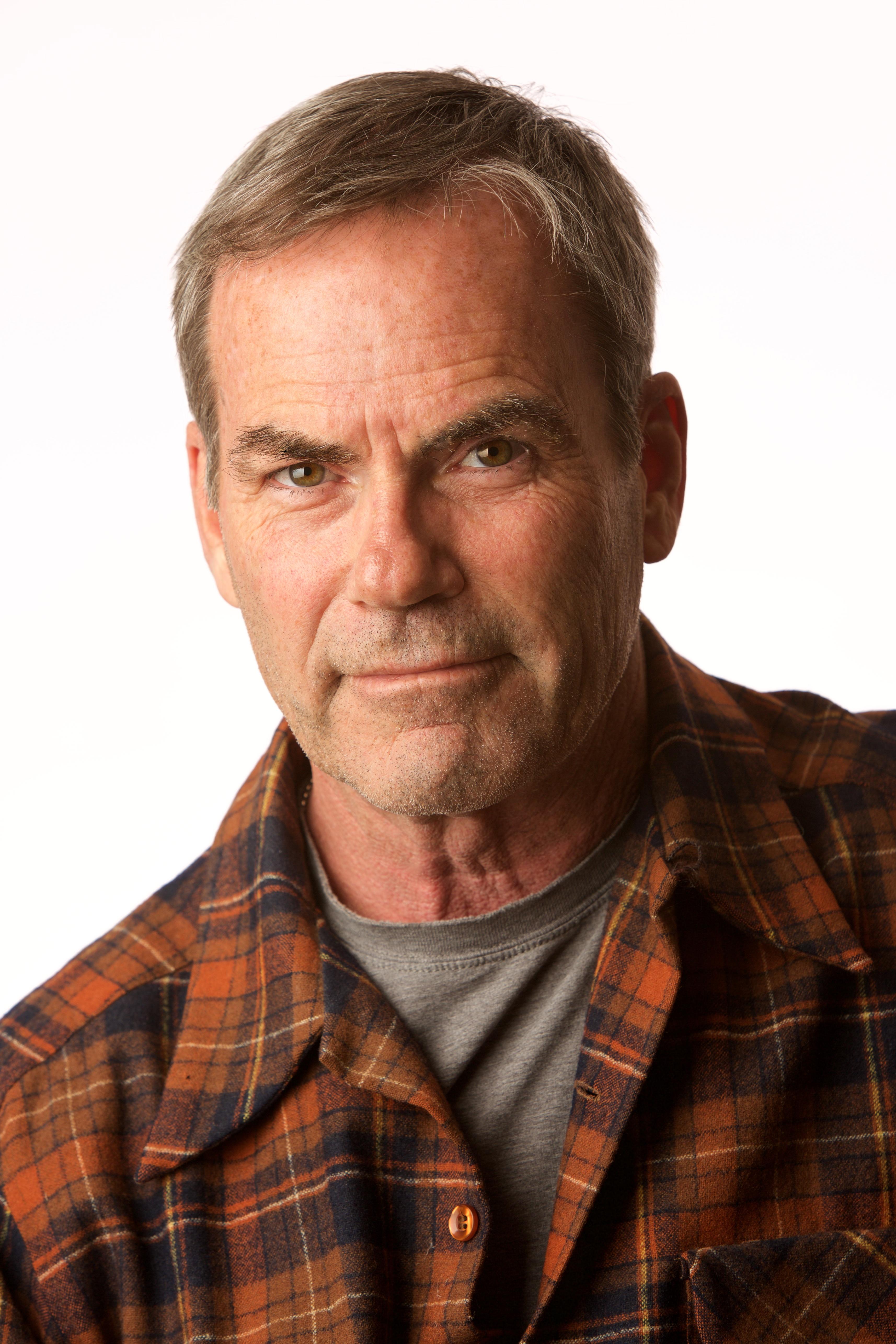 actor Matt McKenzie large photo