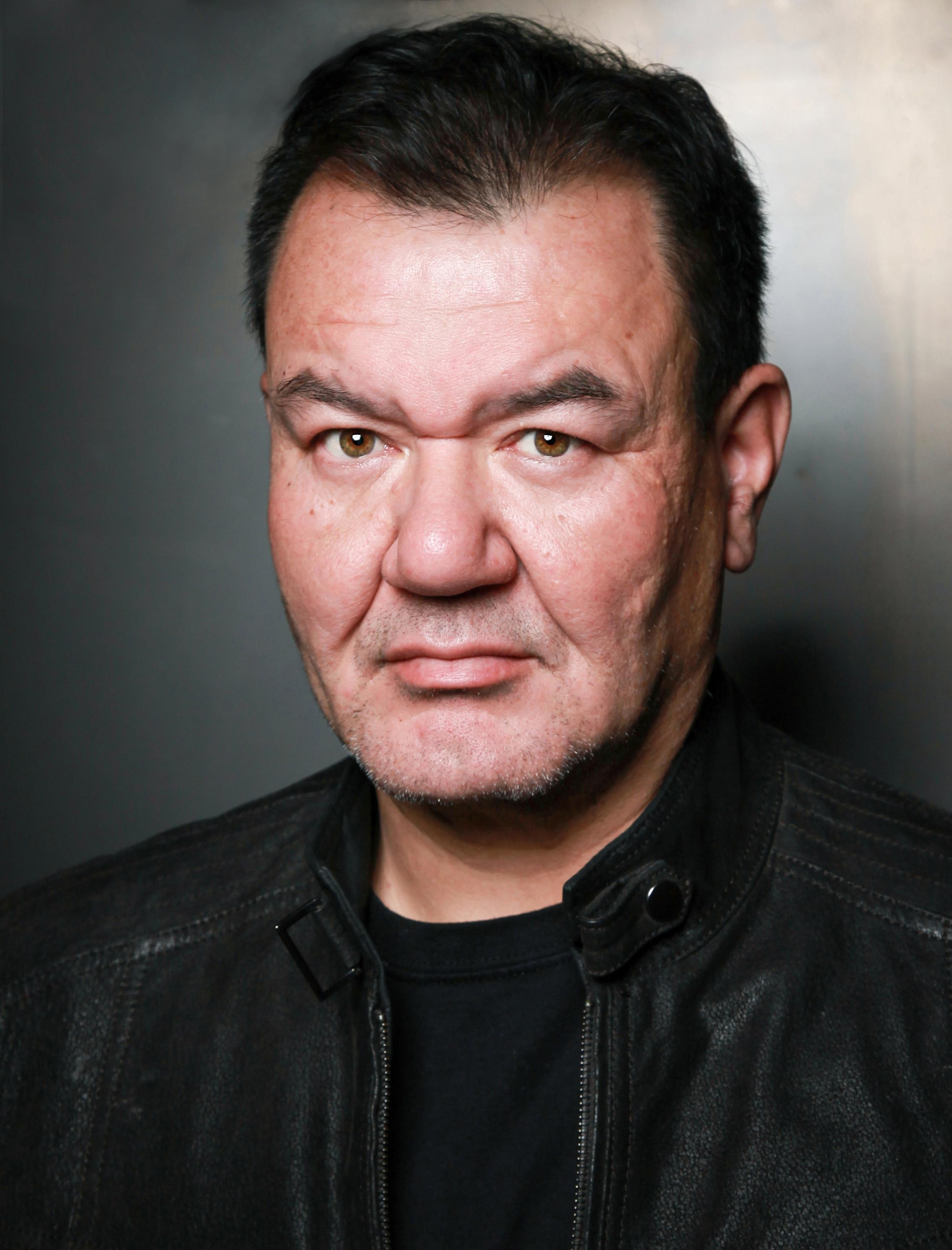 actor Patrick Gallagher large photo