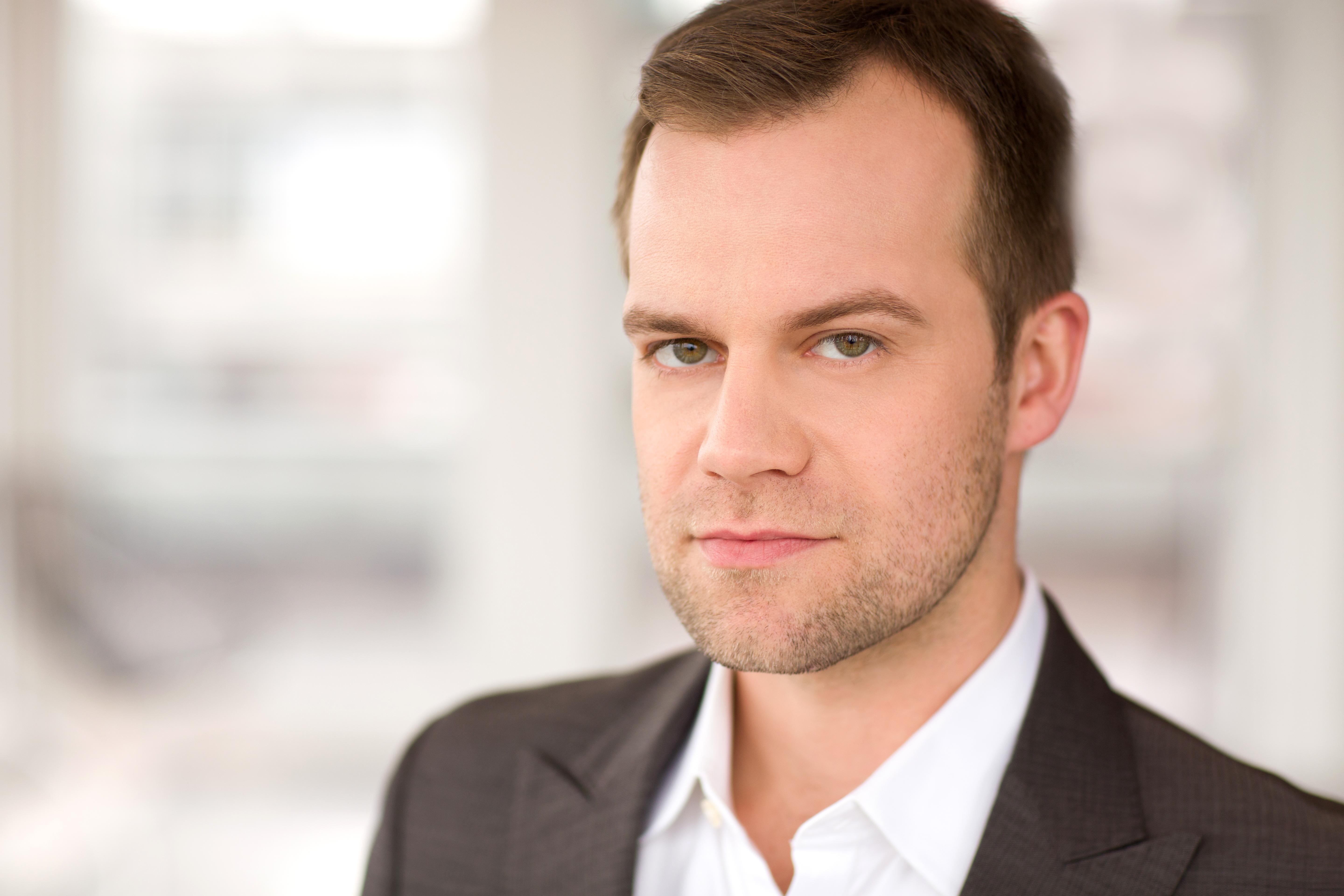 actor John-Riley O'Handley large photo