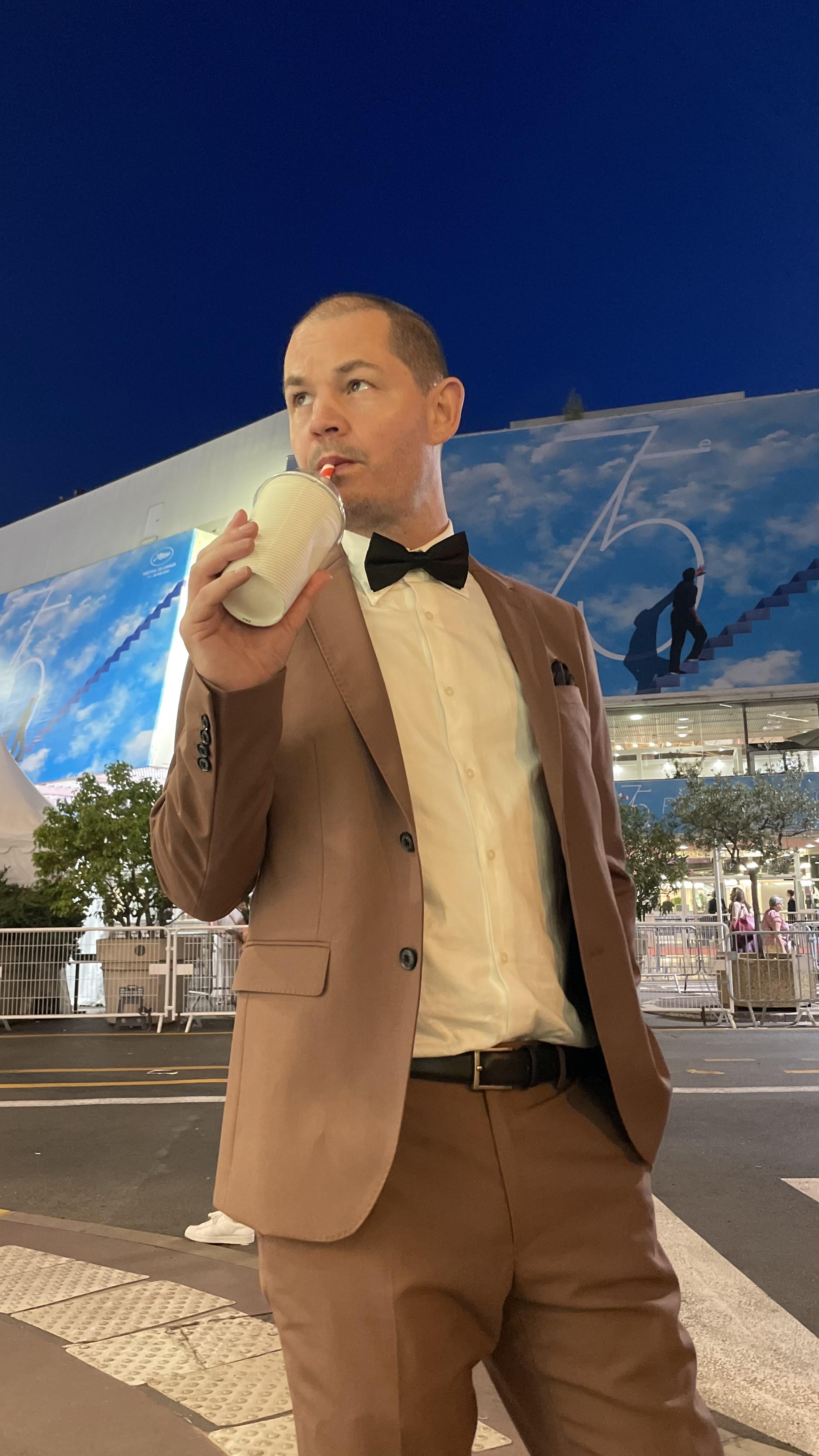 actor Stuart Simpson large photo