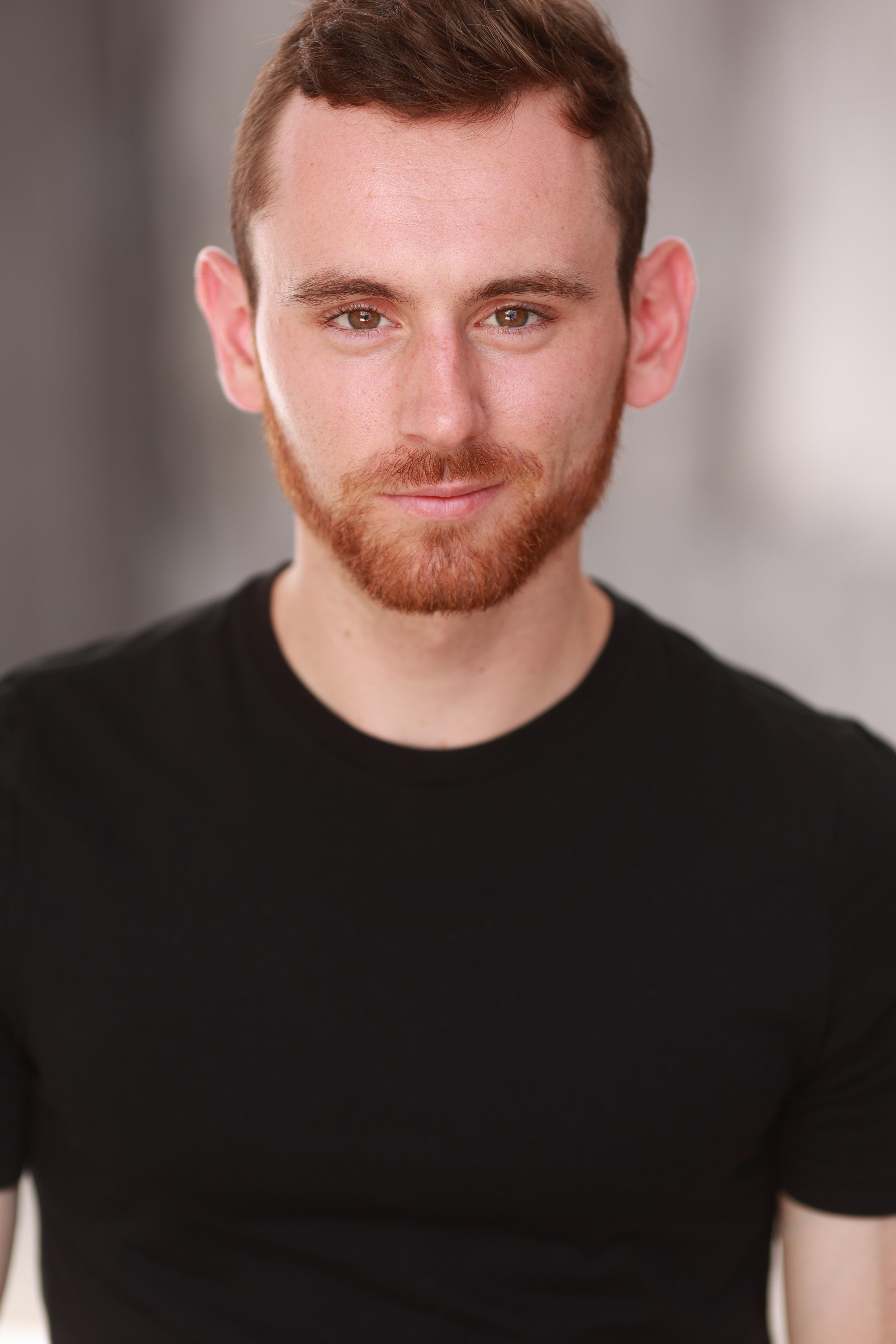 actor Sean Michael Conway large photo