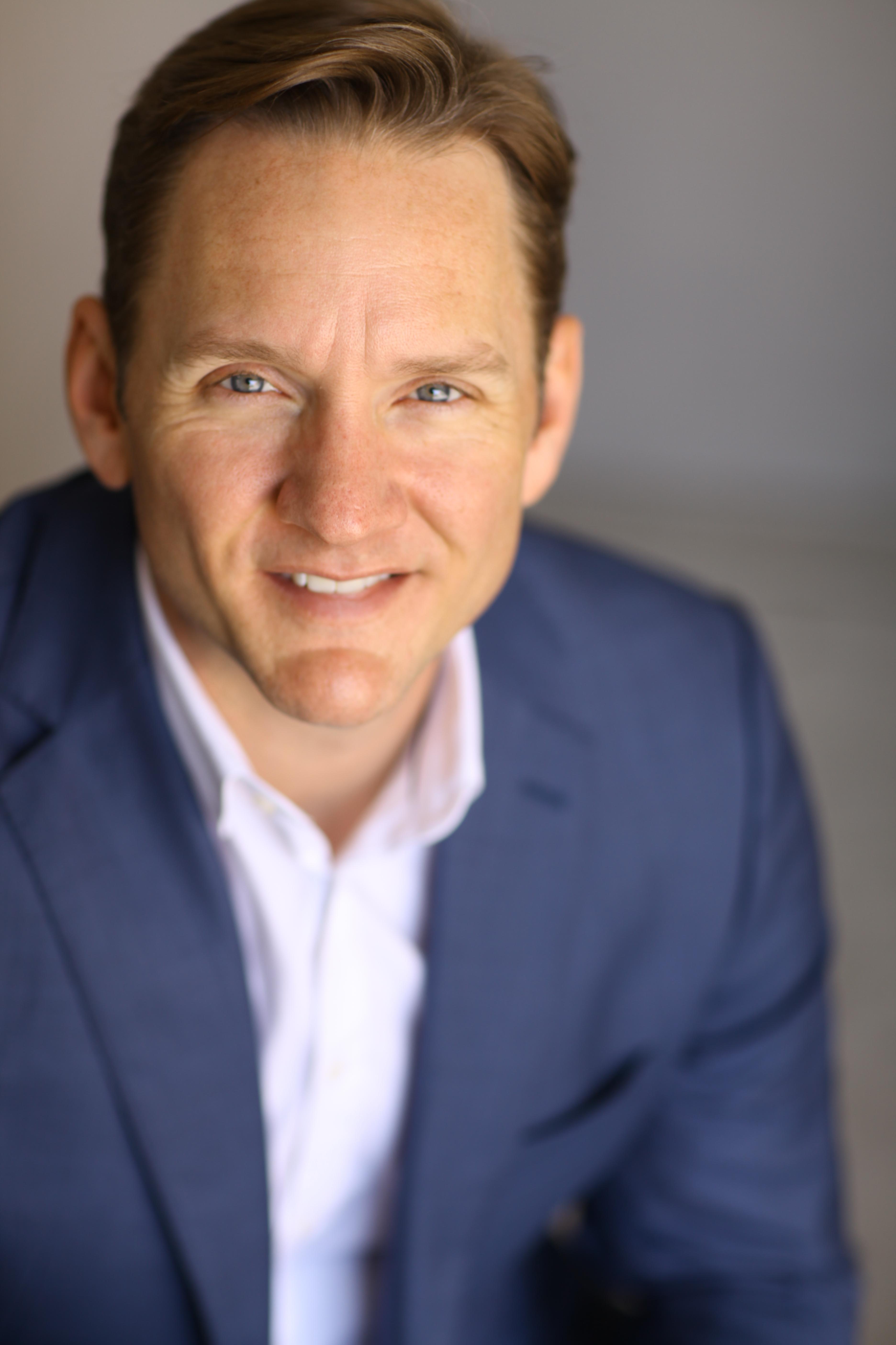 actor Jason Dowies large photo