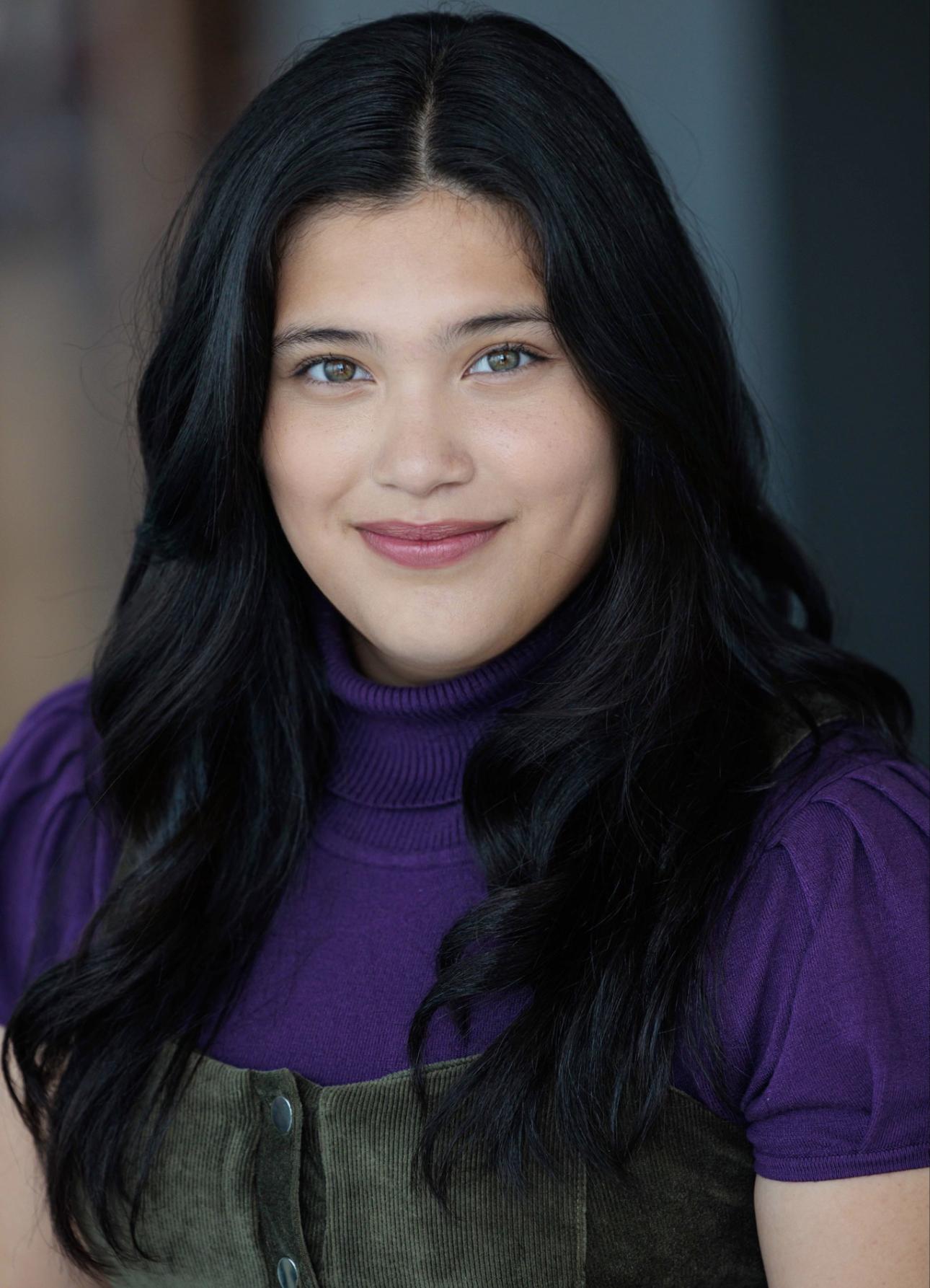 actor Genesis Juarez large photo