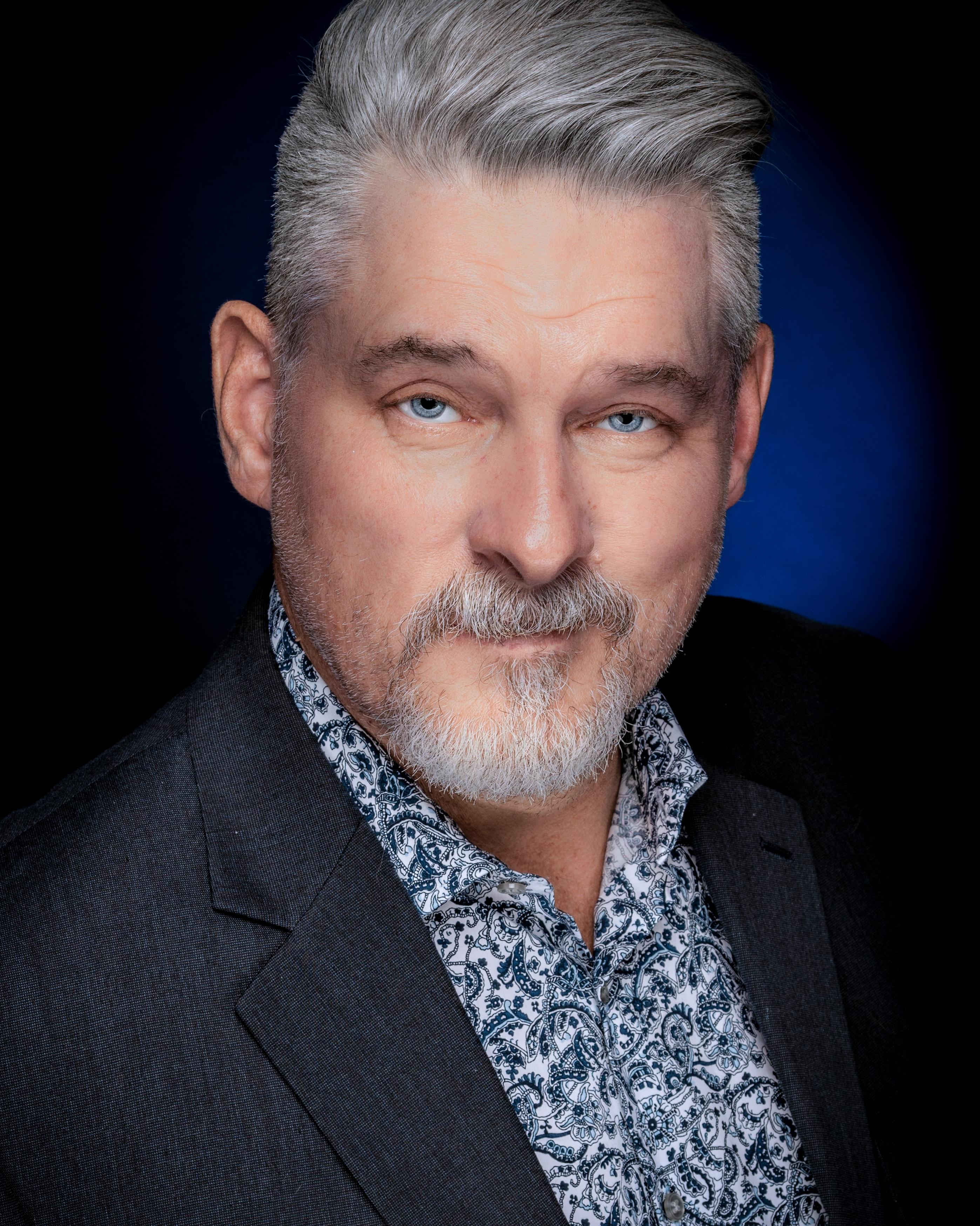 actor Jim Rigsby large photo