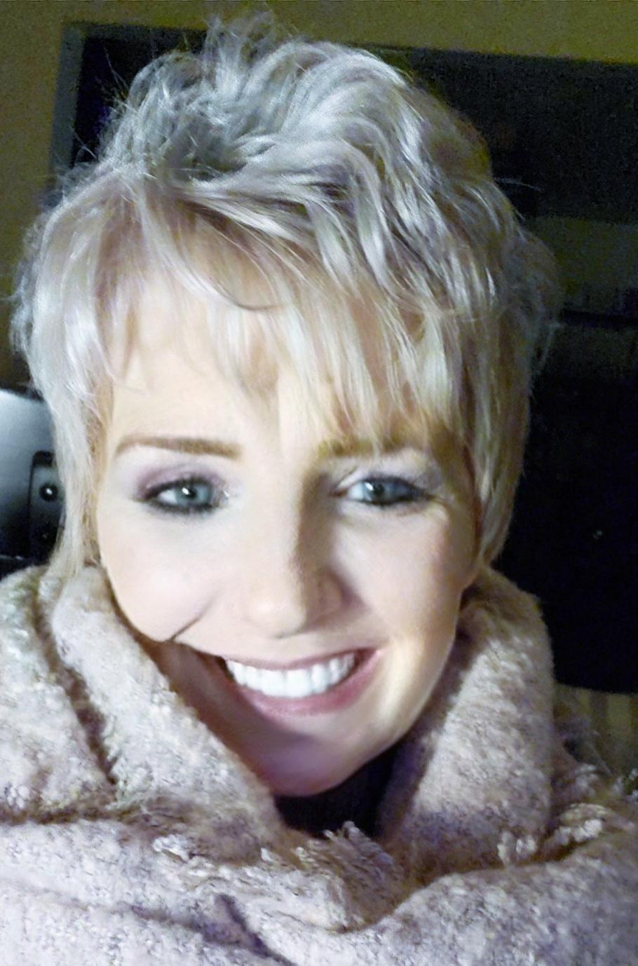 actor Terri Middleton large photo