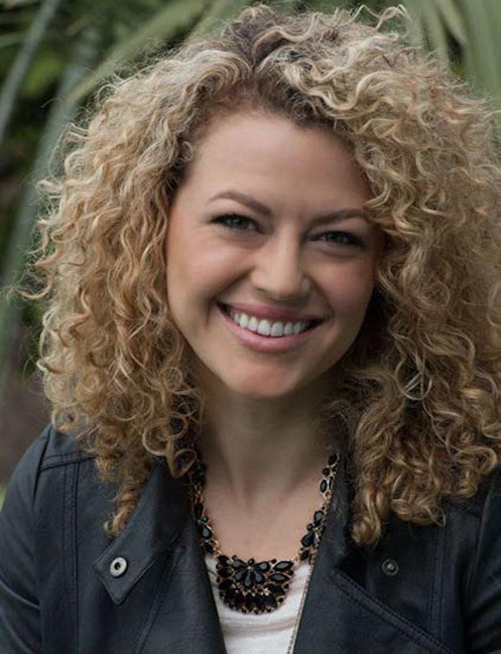 actor Kim Biddle large photo