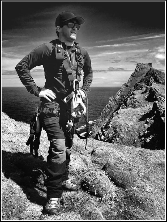 actor Leonard Woodcock large photo