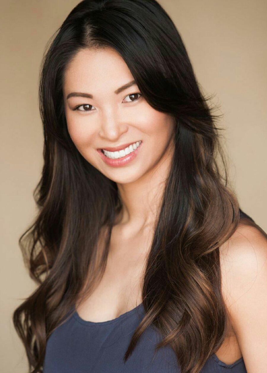 actor Jessica Lee large photo