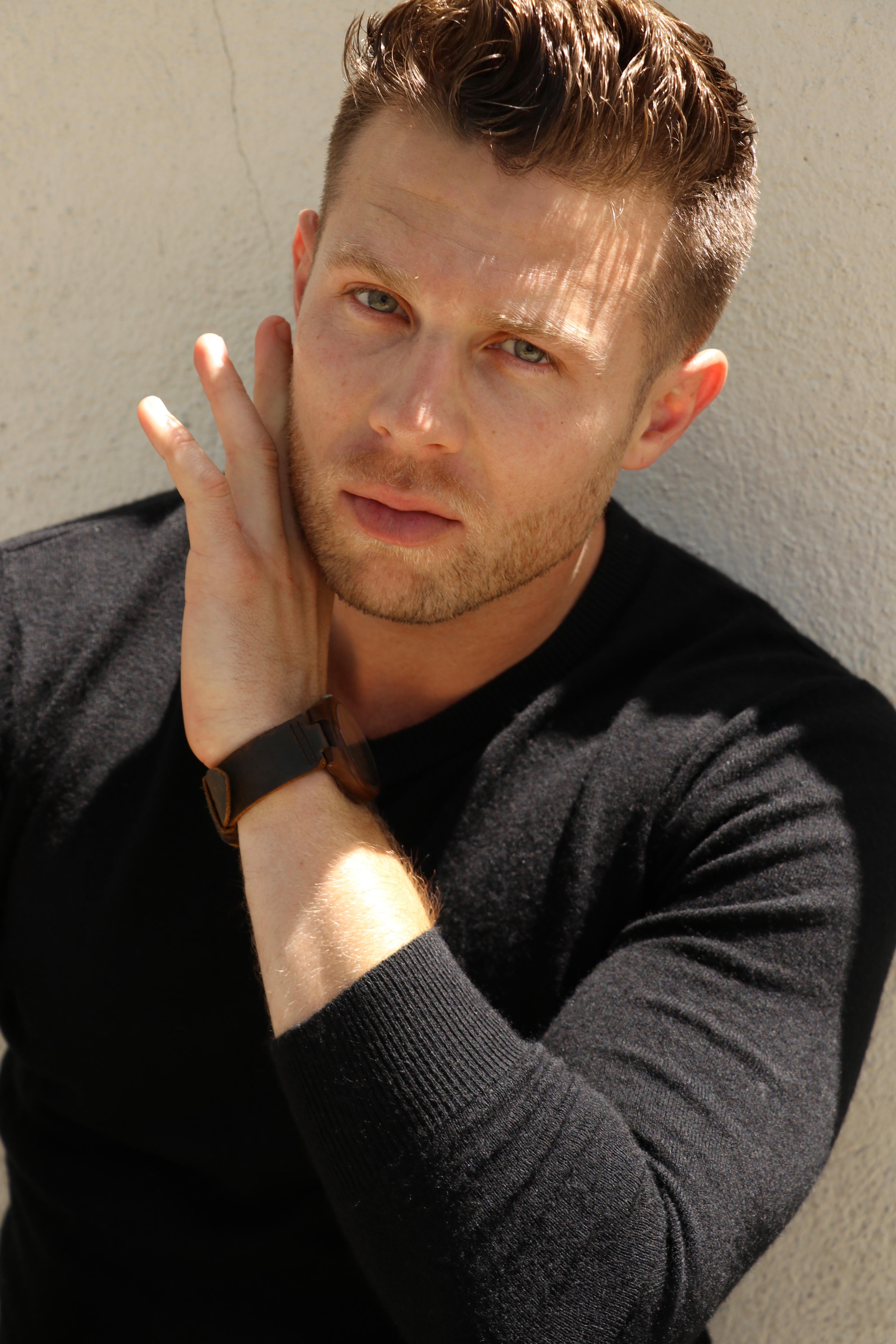 actor Kyle Williams large photo