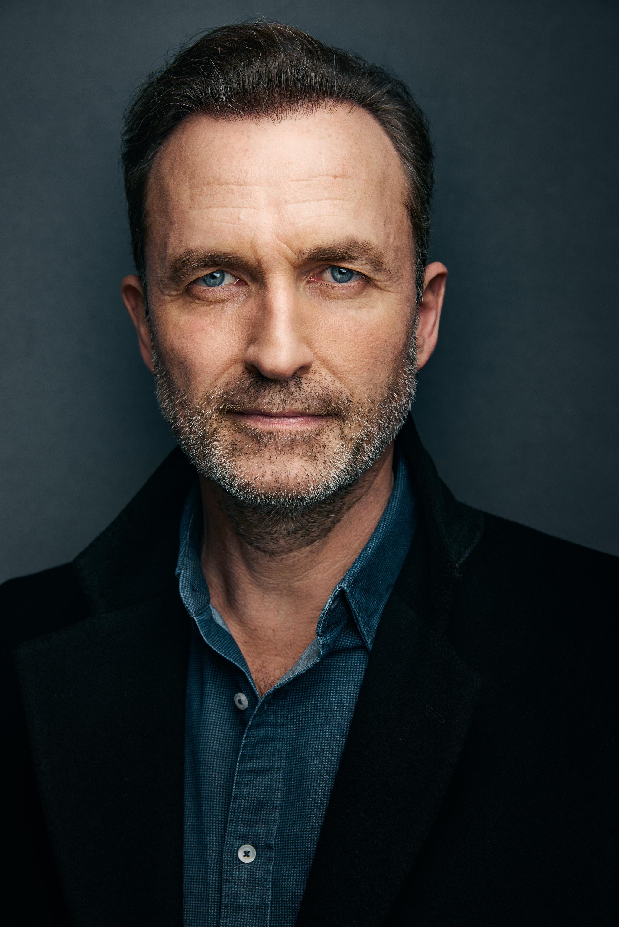 actor Stephen Hogan large photo