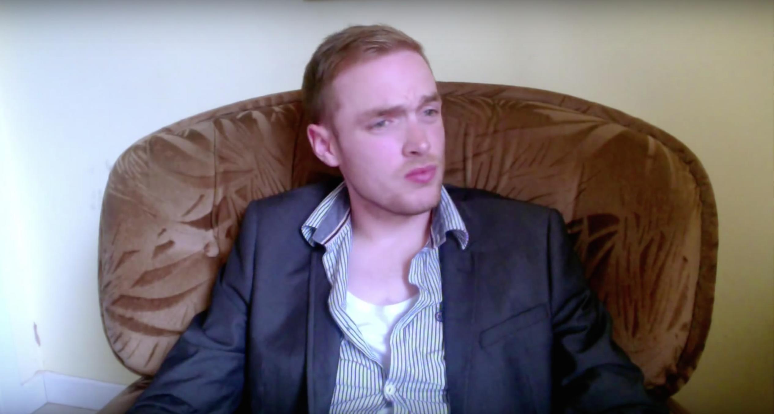 actor Dermott Hickson large photo