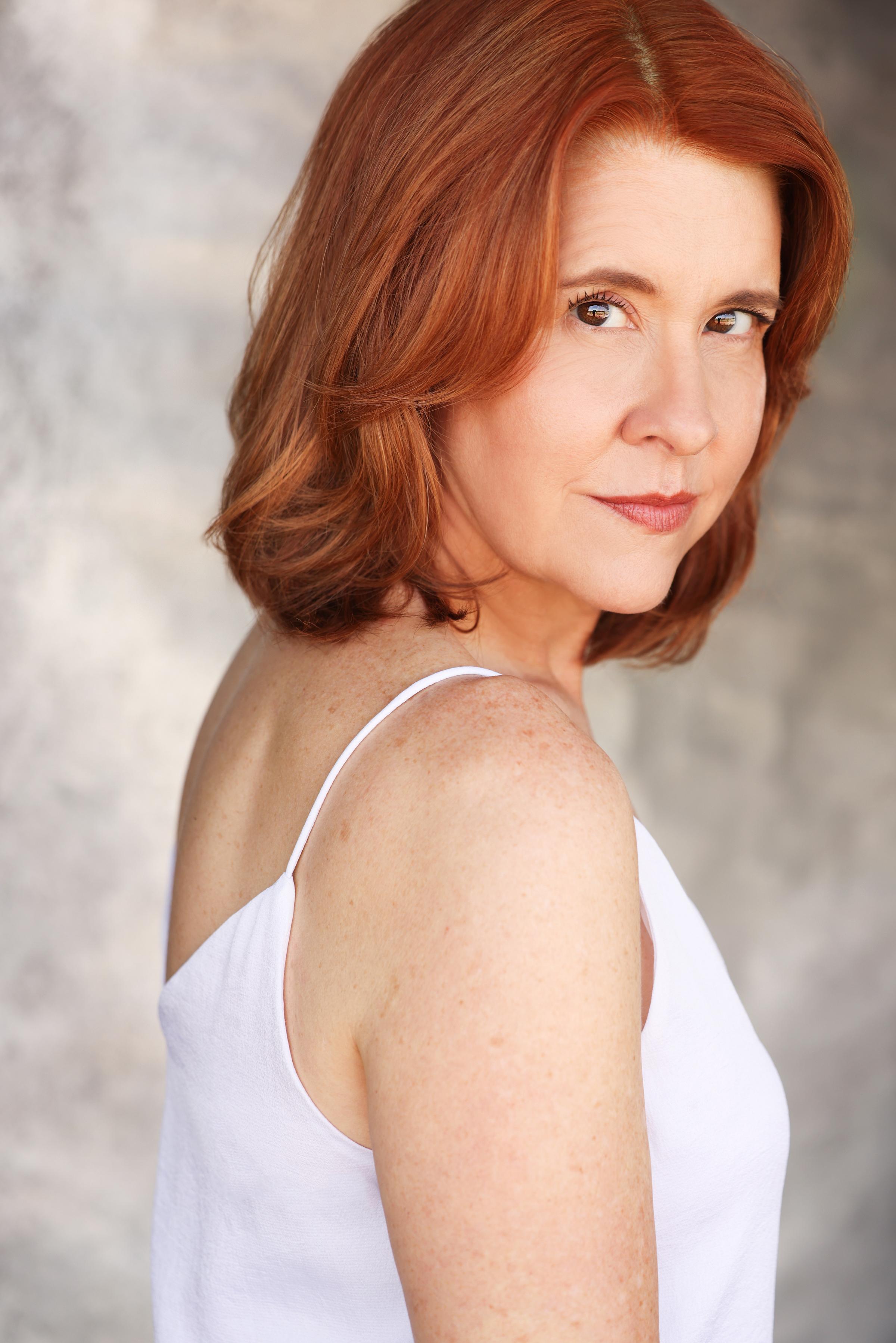 actor Nancy L. Gray large photo