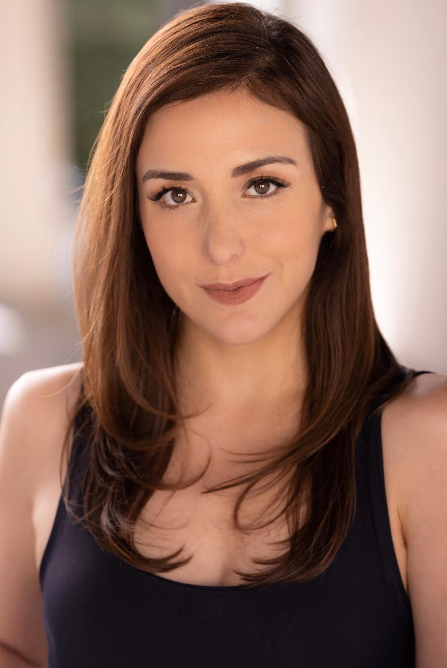 actor Diana Garle large photo