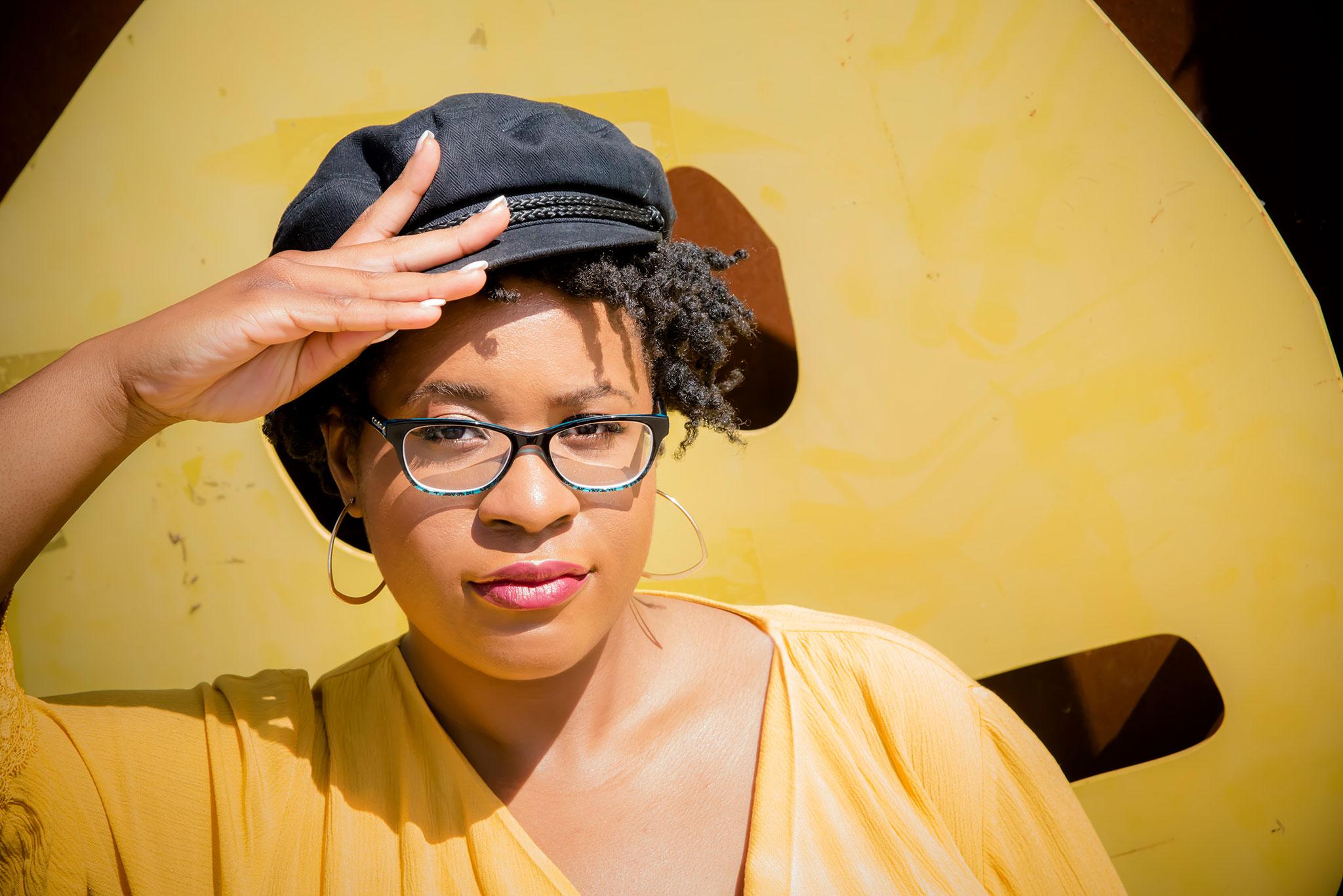 actor Cassie Ewulu large photo