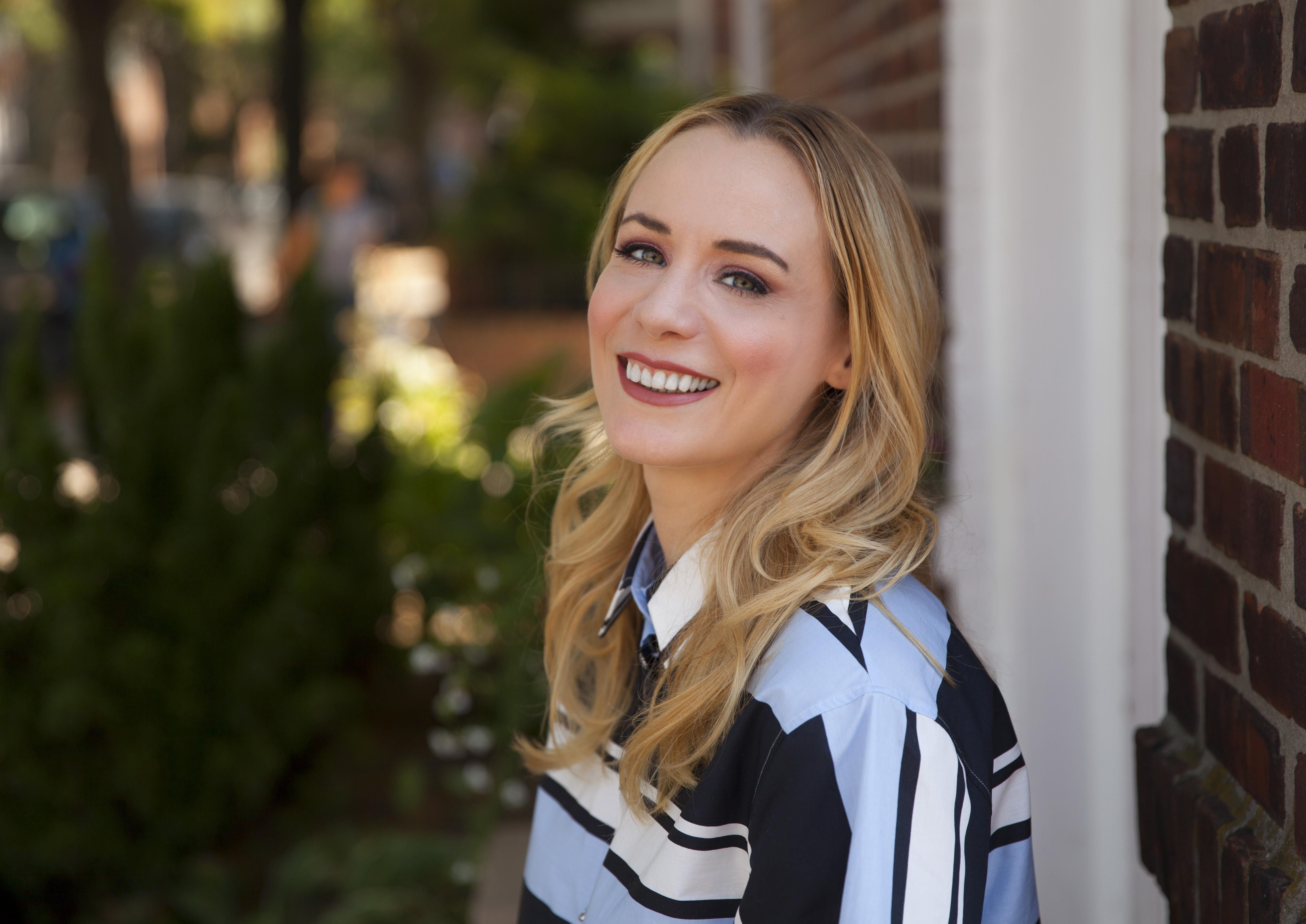 actor Joy Bridenbaker large photo