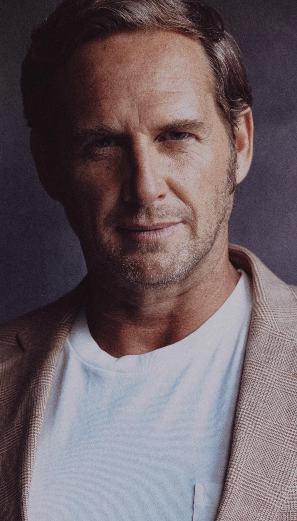 actor Josh Lucas large photo