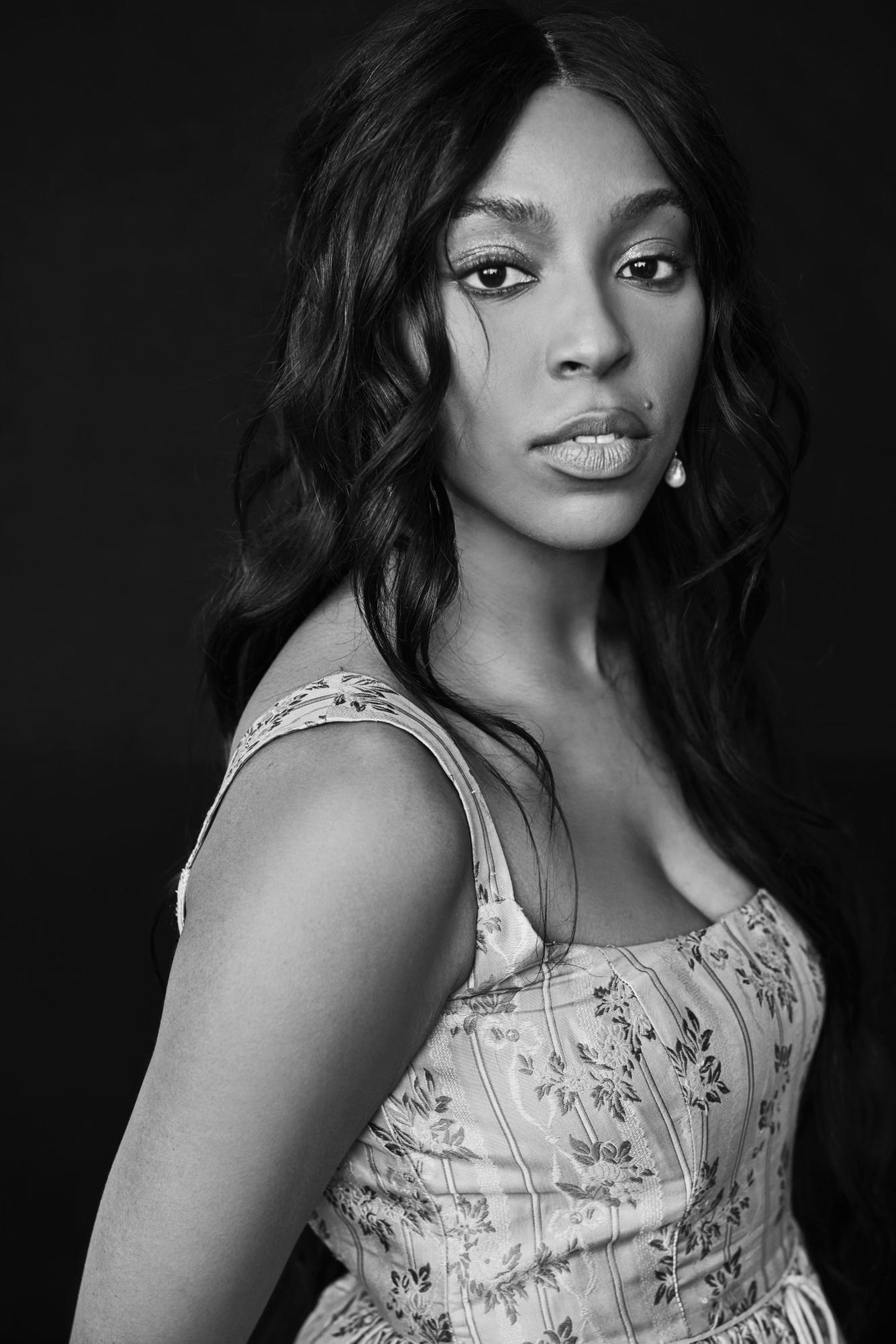 actor Jessica Williams large photo