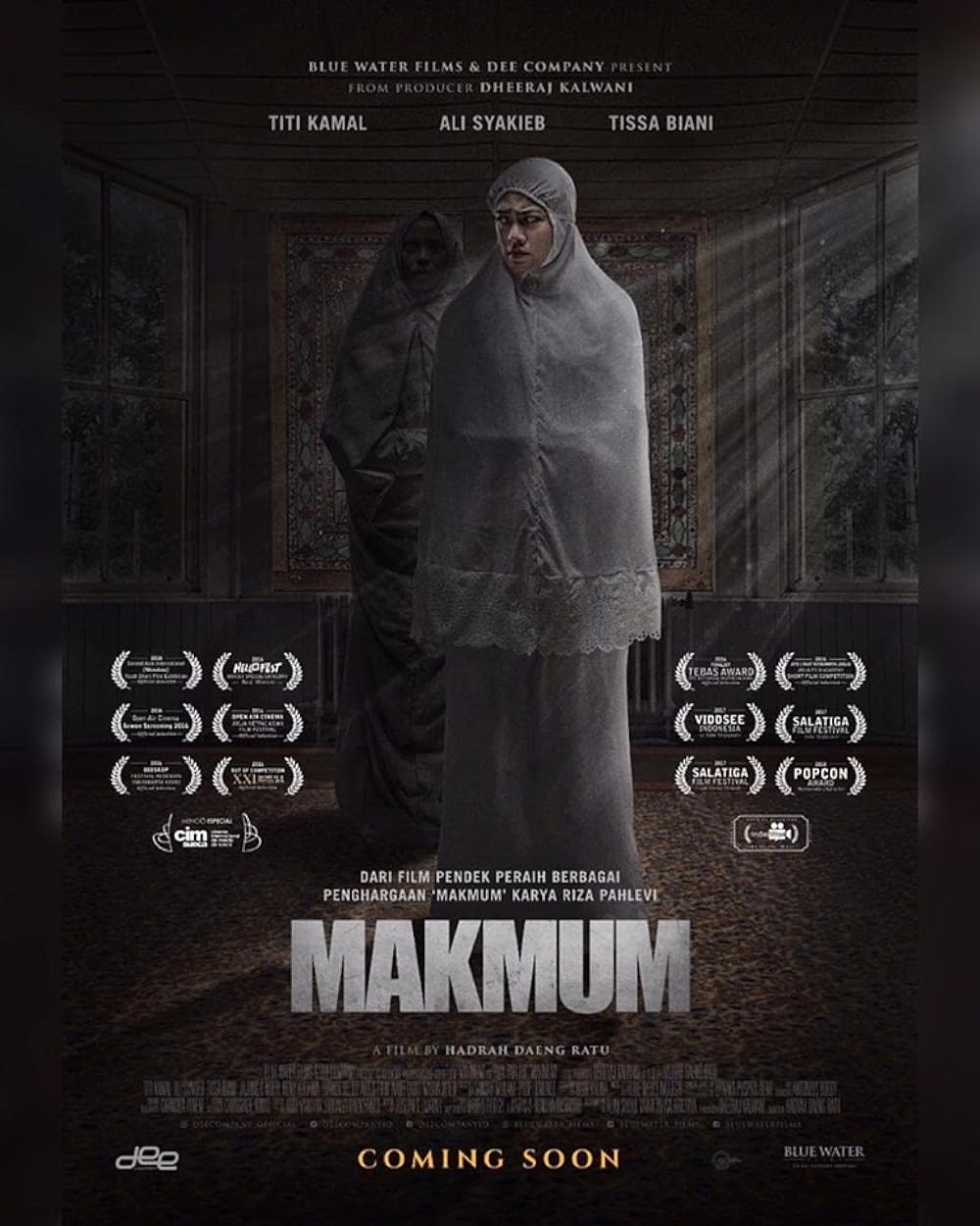 Makmum backdrop