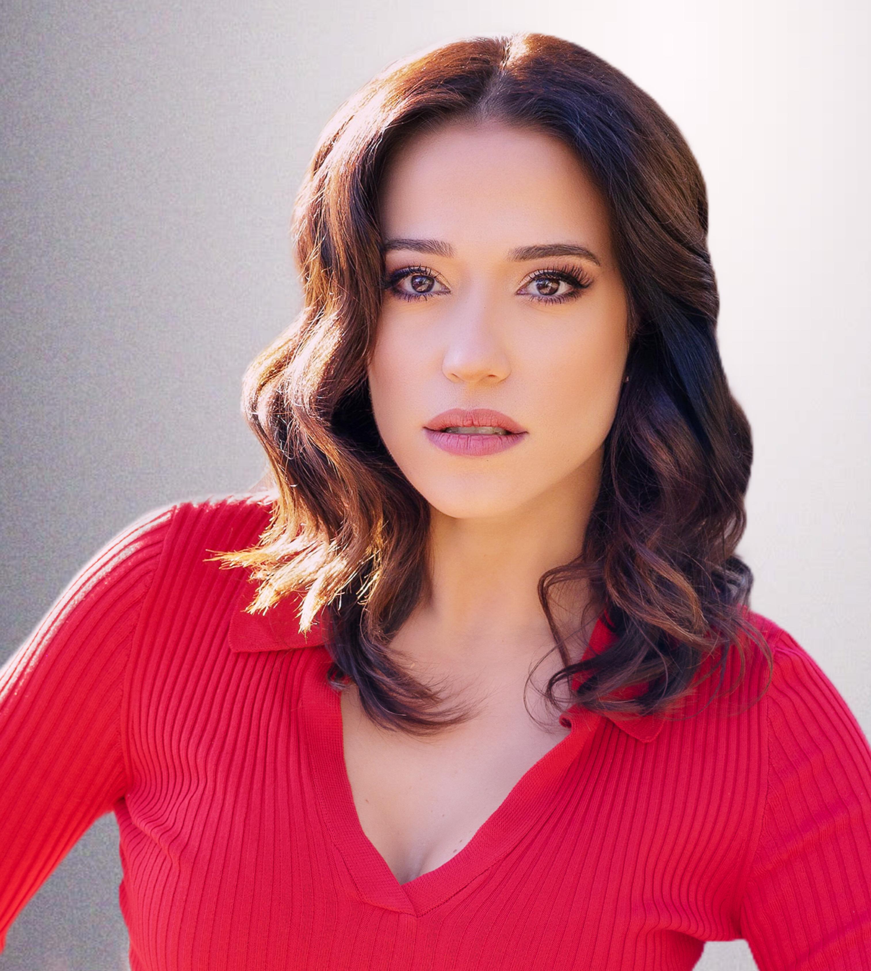 actor Adriana Galindez large photo