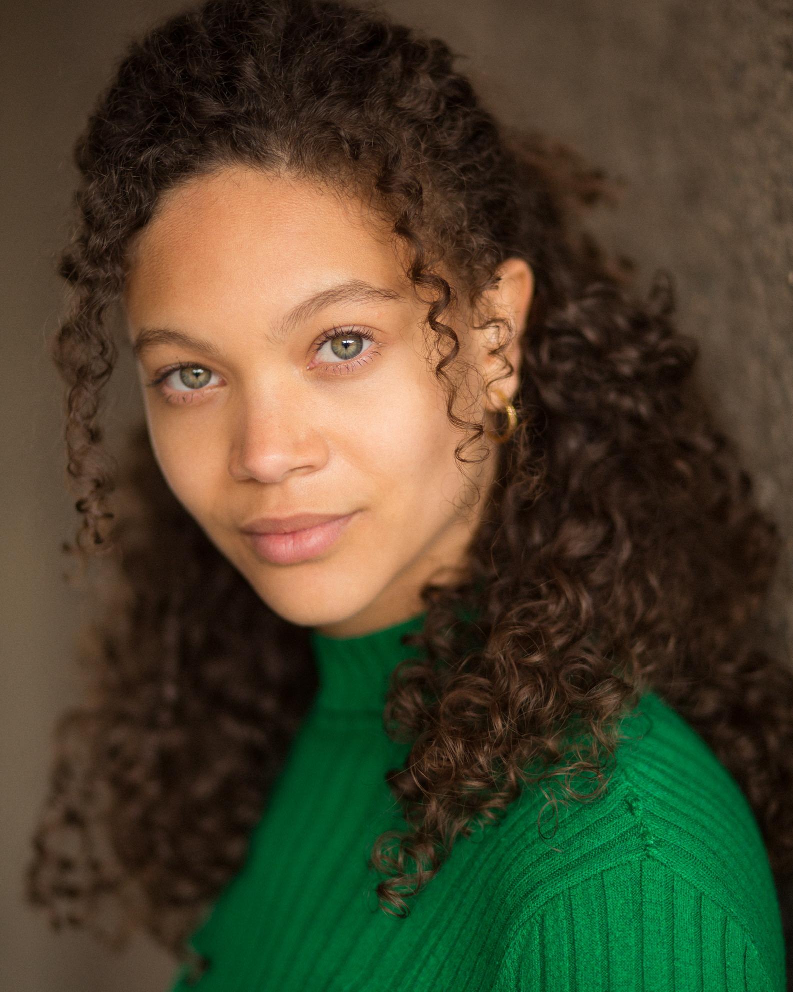 actor Nicole Joseph large photo