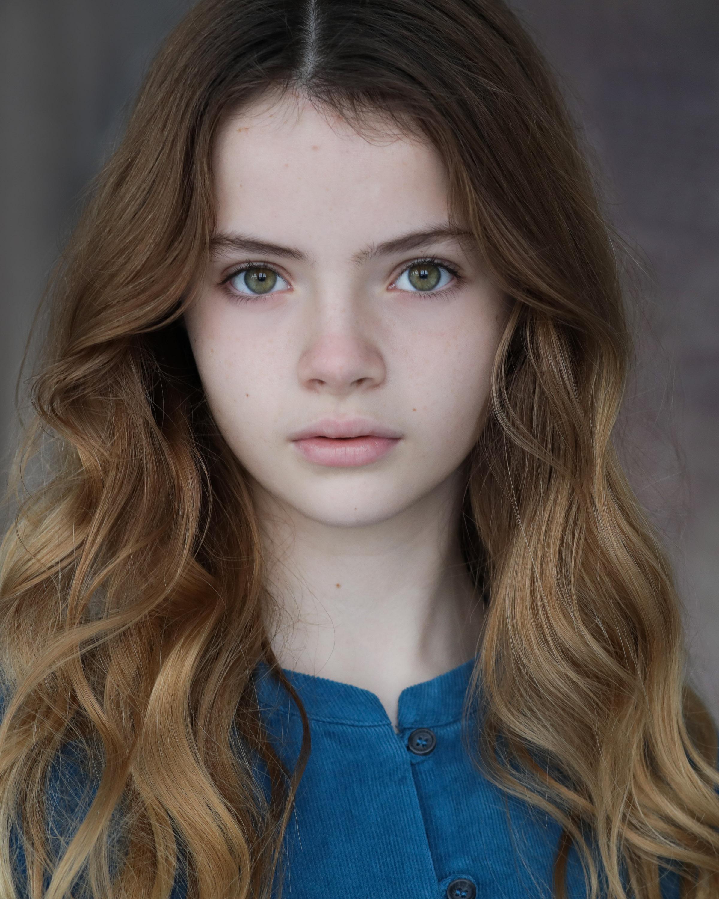 actor Brooke Carter large photo