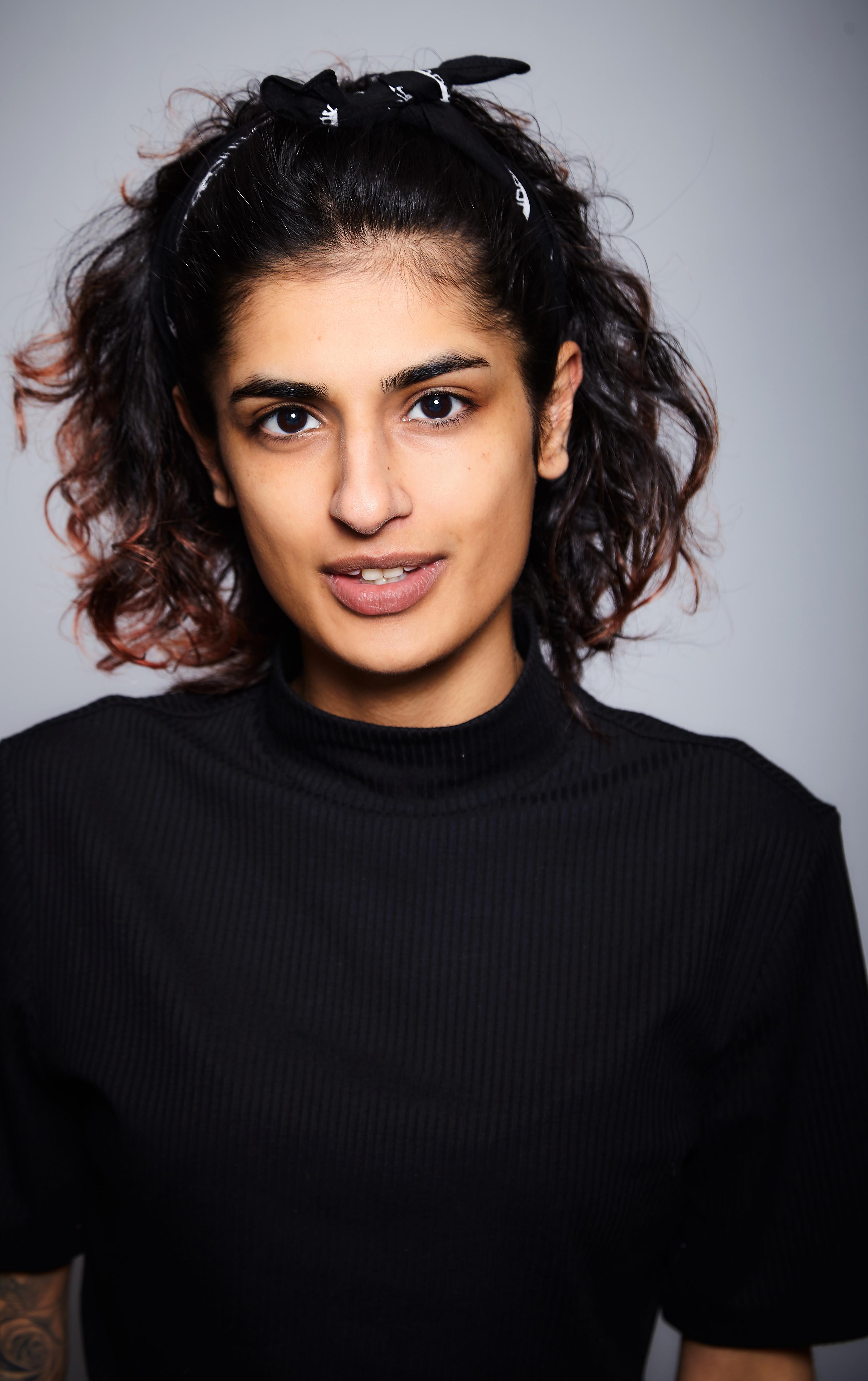 actor Sonya Nisa large photo