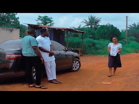 De toutes les jolies filles, personne ne sait pourquoi le riche mec a choisi daimer une folle:film