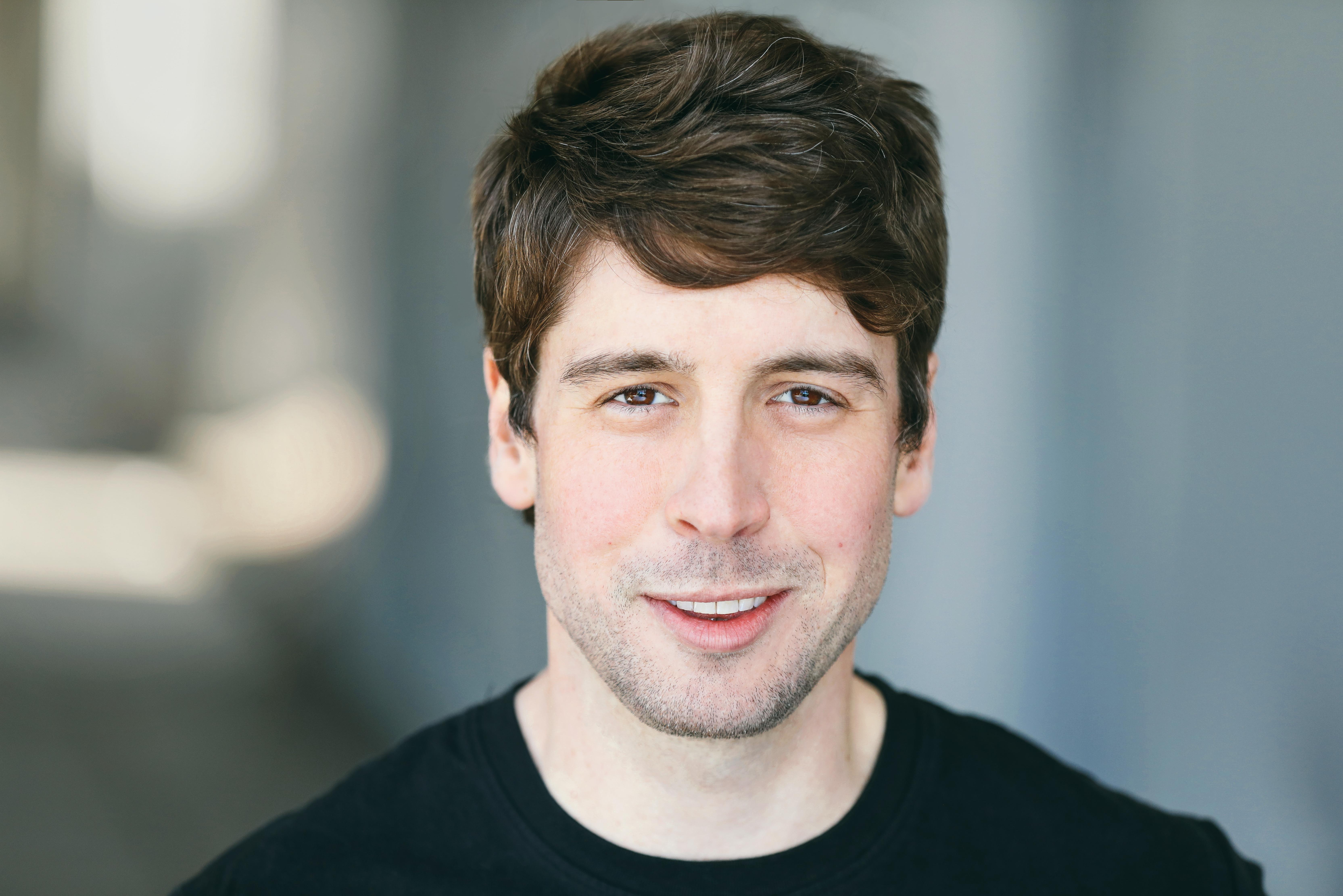 actor Jeremy Kahn large photo