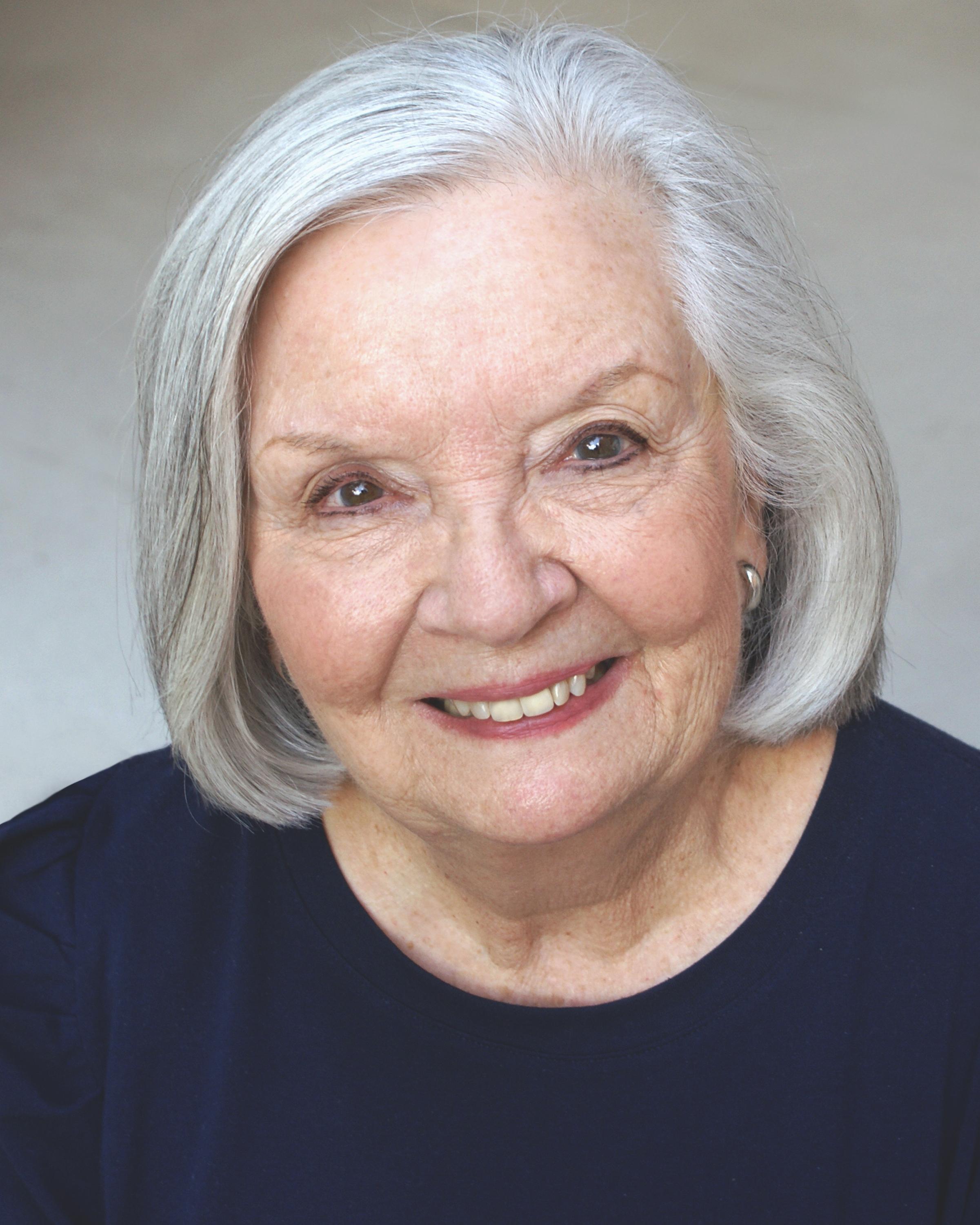 actor Bonnie Johnson large photo