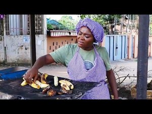 Le Vendeur De Plantain Na Jamais Su Que Le Riche Qui Lui Achète Toujours Était Amoureux Delle PT 1
