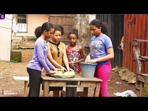 Comment Les Enfants Qui Vendent Des Fruits Pour Se Nourrir Ont Rencontré Un Riche Qui Les A AidésPT1