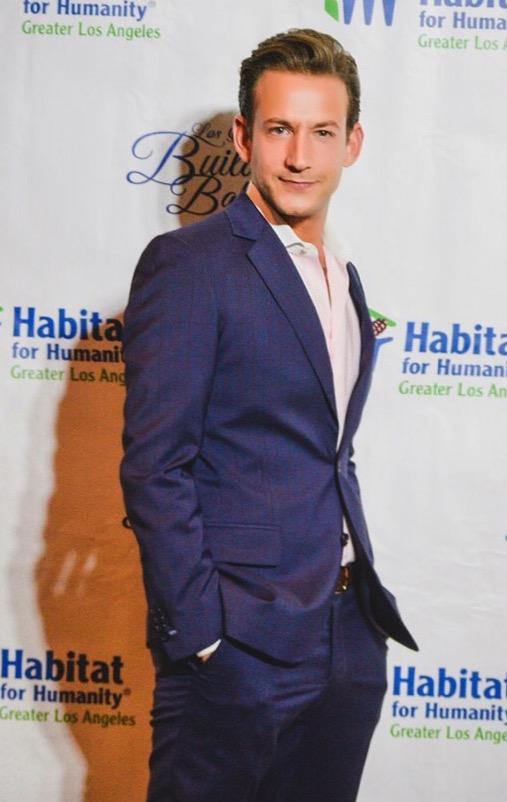 actor James Harris large photo