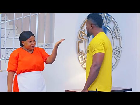 Cest La Fille Dun Riche Qui Fait Semblant Dêtre Cuisinière Just Pour Trouver Lamour1/FilmNigéria