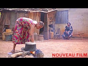 Loptique/Comment Une Fille De Village Décente A Rencontré Un Milliardaire En Cuisinant Avec Sa Mère