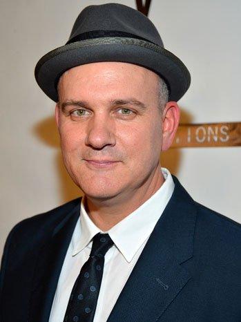 actor Mike O'Malley large photo