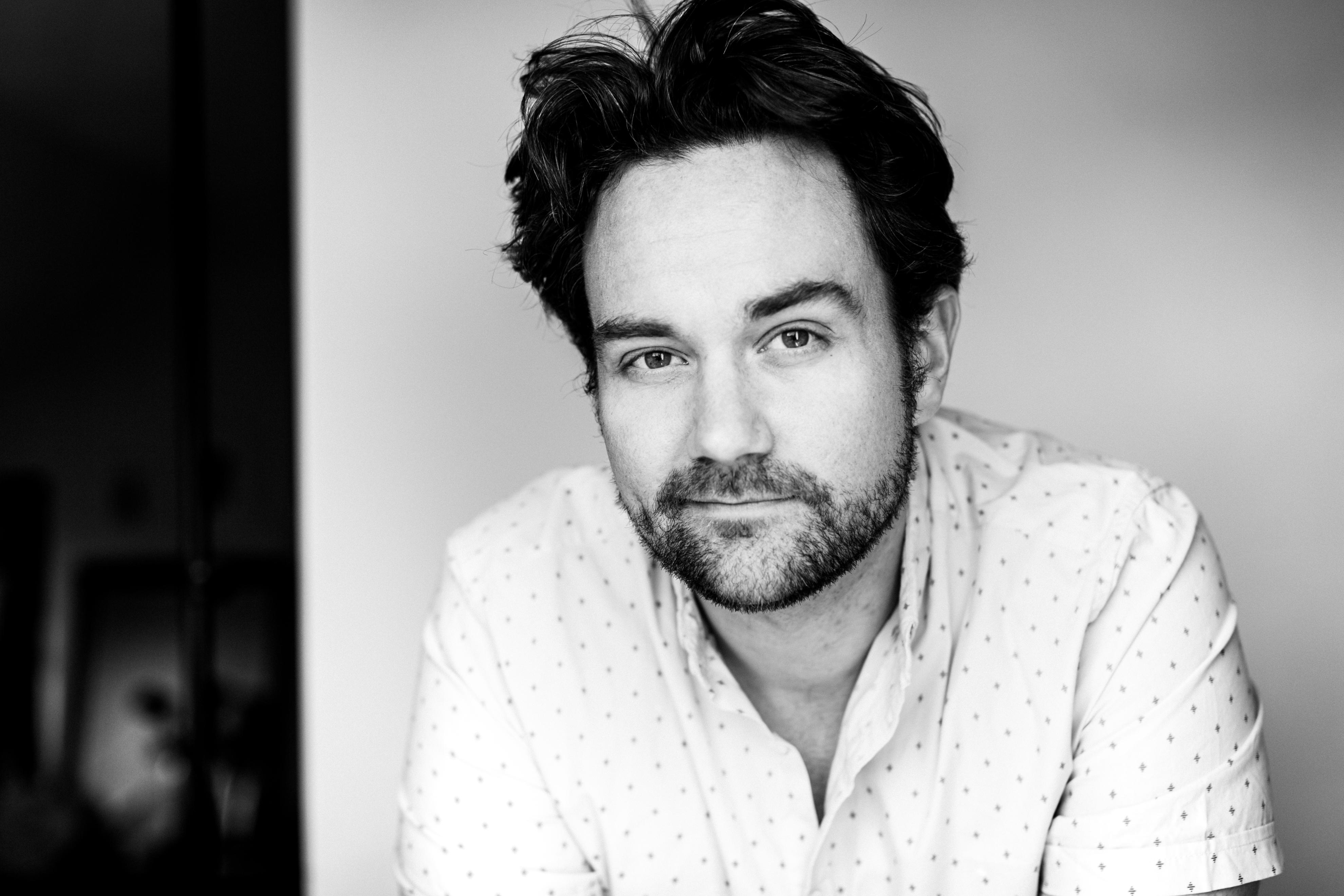 actor Brendan Taylor large photo