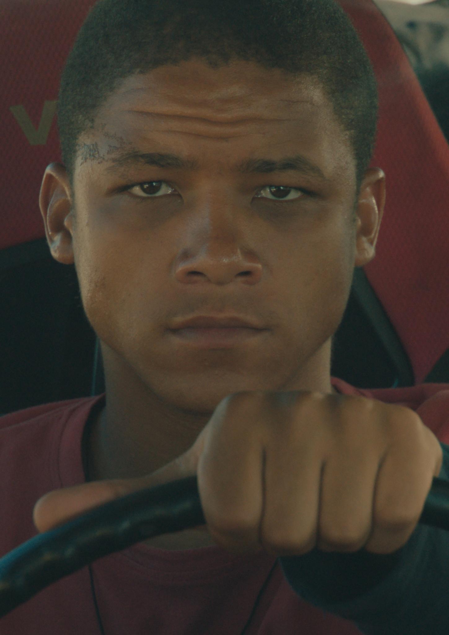 actor Cantona James large photo