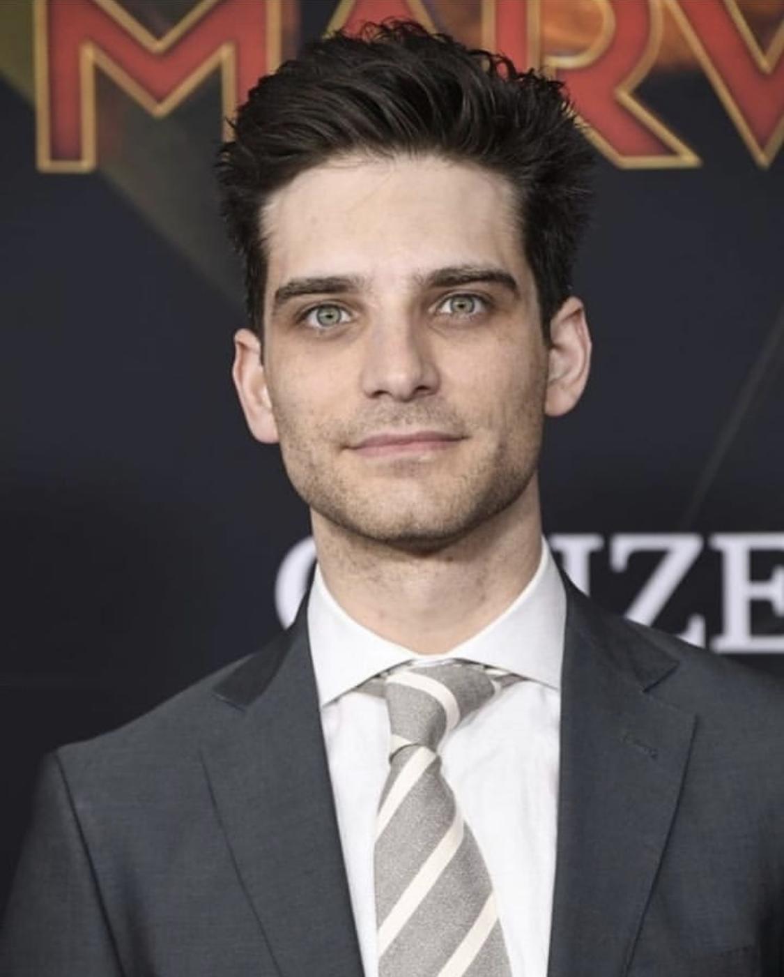 actor Jeff Ward large photo