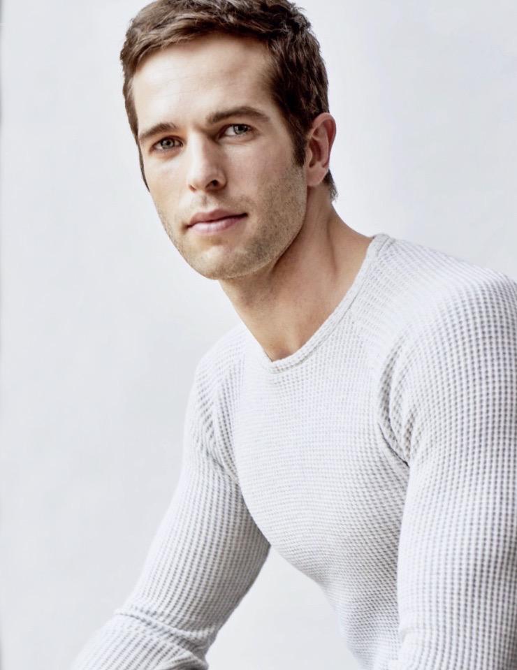 actor Eric Hicks large photo