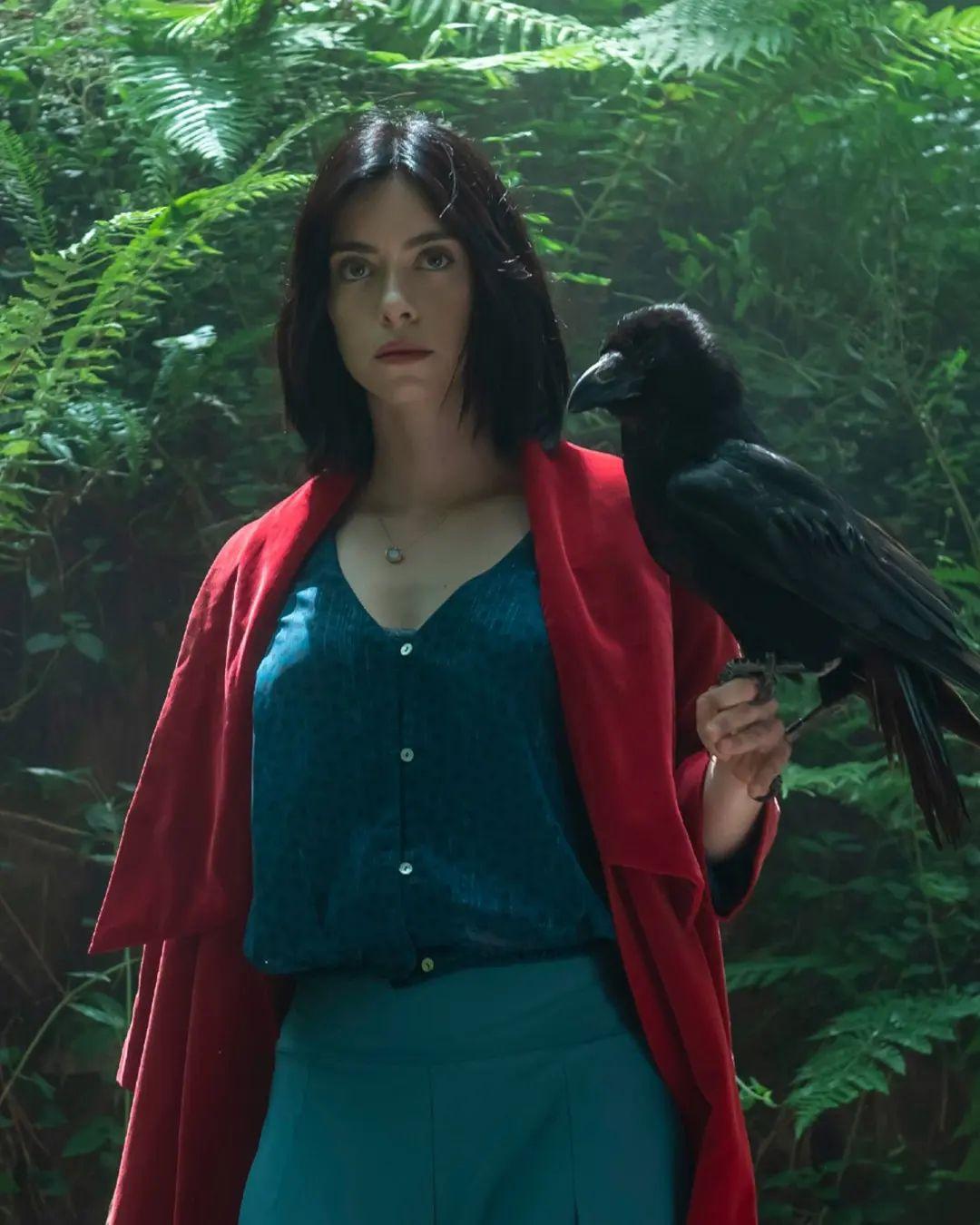 actor Claudia Riera large photo