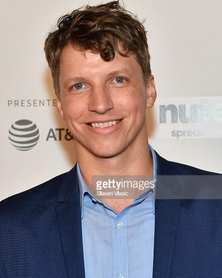 actor Gregory Hoyt large photo