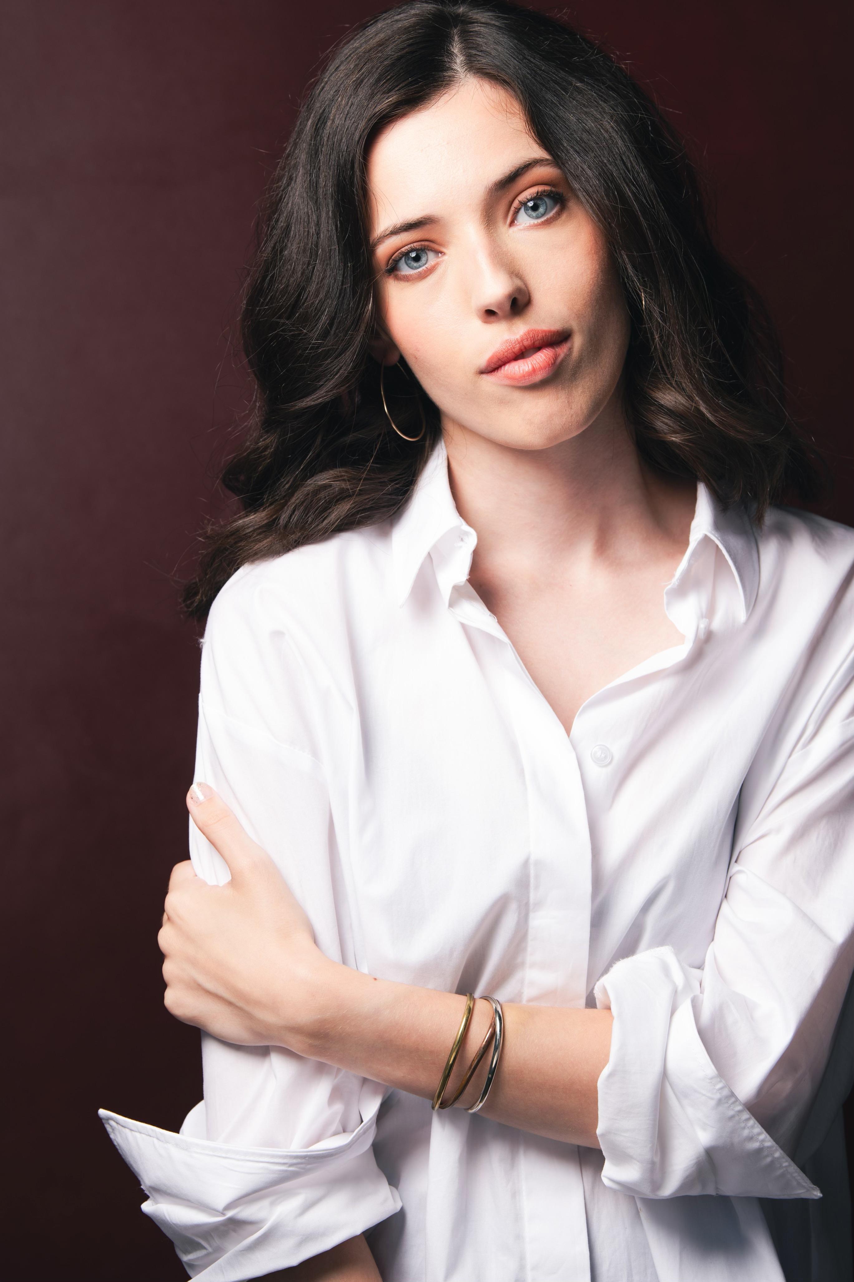 actor Saffron Rose Cooper large photo