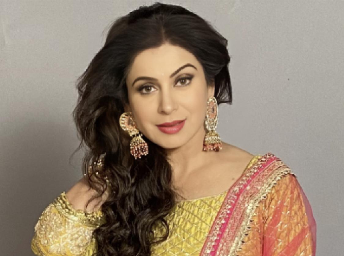 actor Leena Sharma large photo