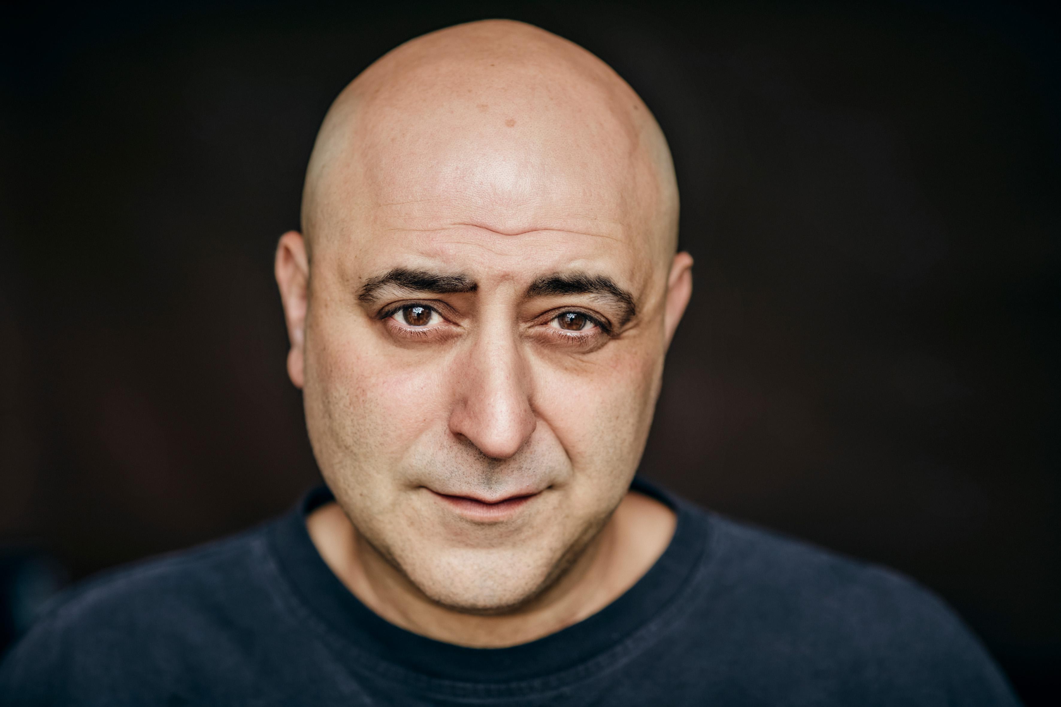 actor Özgür Karadeniz large photo