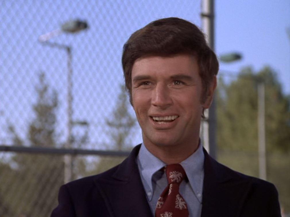 actor Charles Robinson large photo