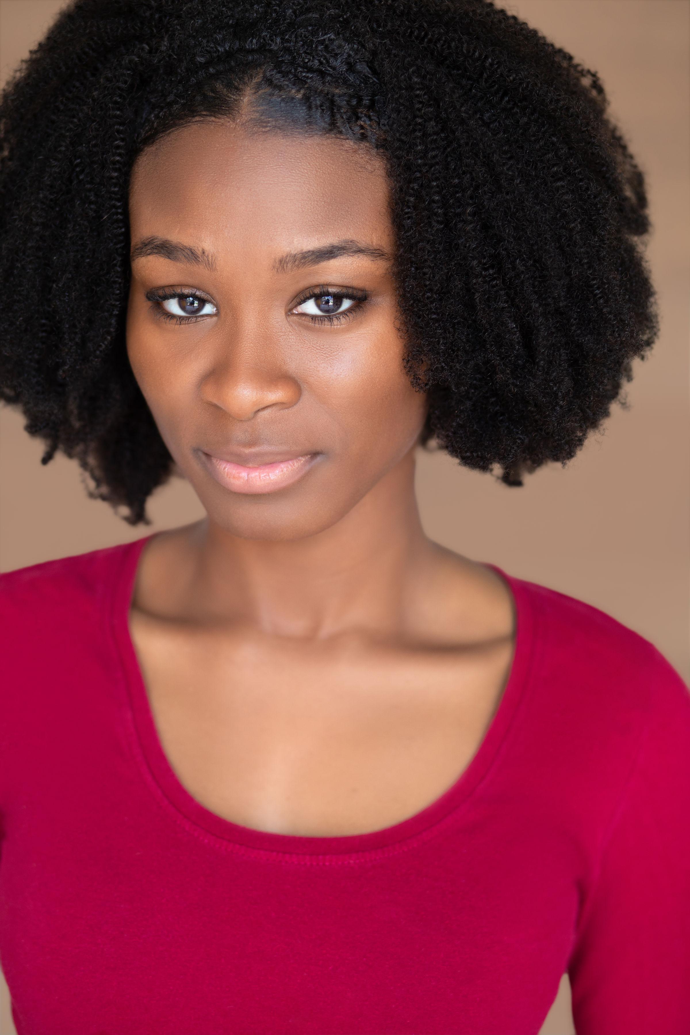 actor Leilah Star large photo