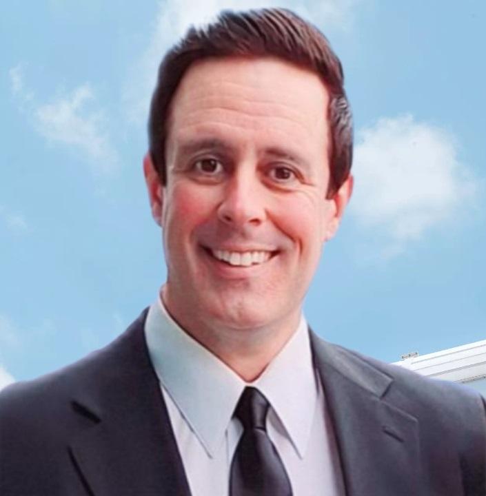 actor Brandon Kirk large photo