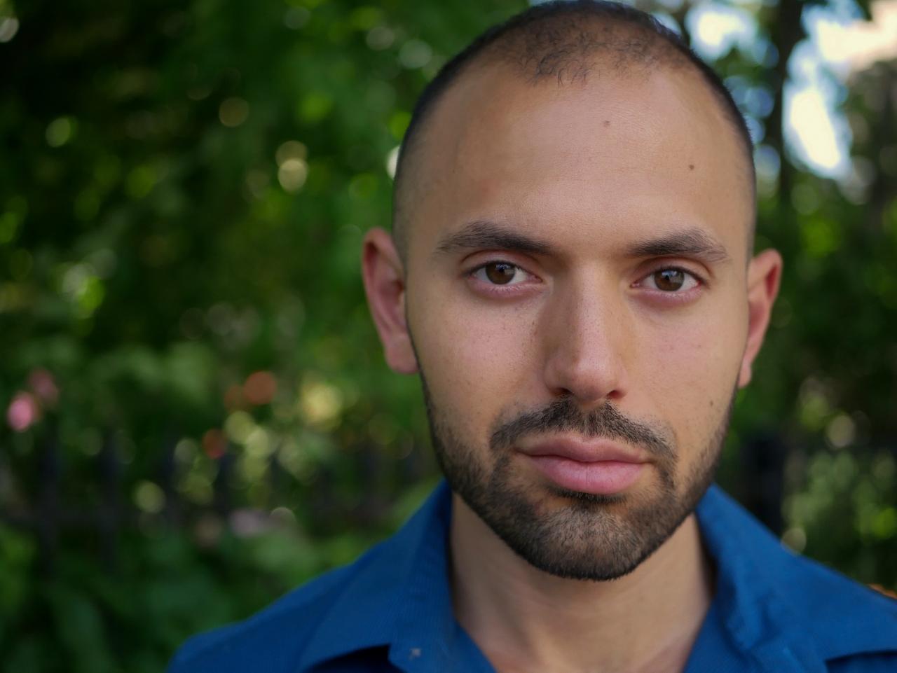 actor Michael Loayza large photo