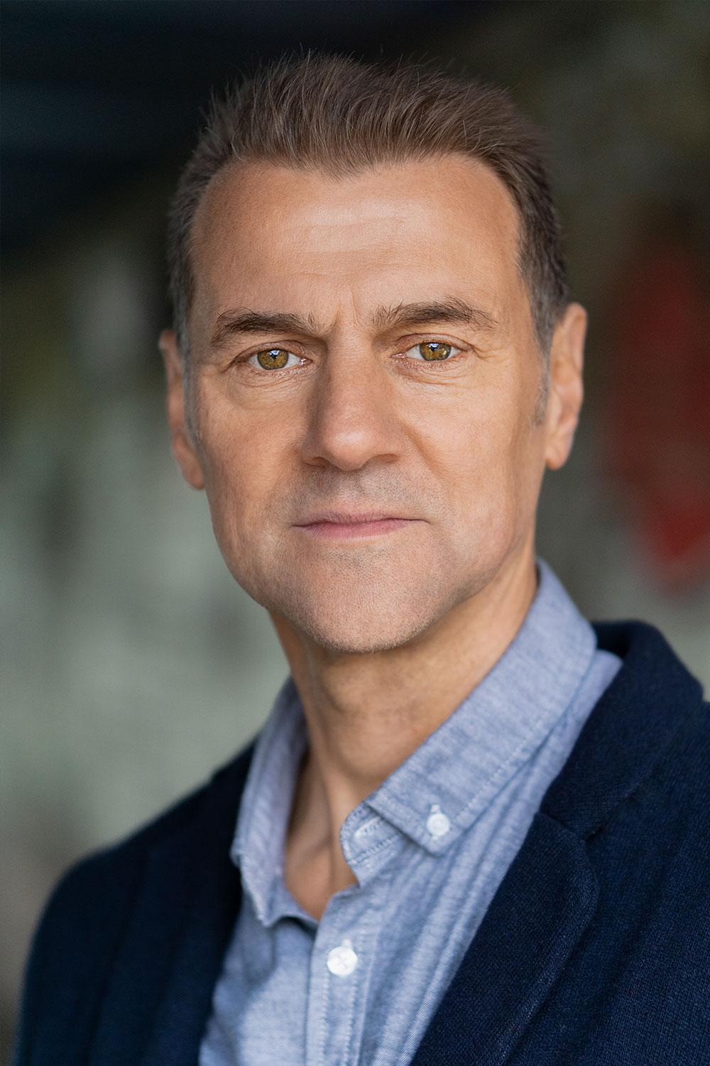 actor Crispin Holland large photo